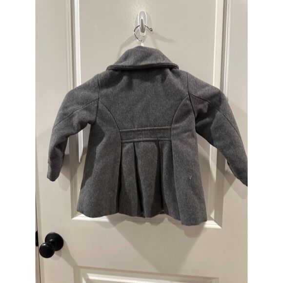 Old Navy Girl Grey Pea Coat Button Down Style & Thick - Size 3T - Picture 4 of 12